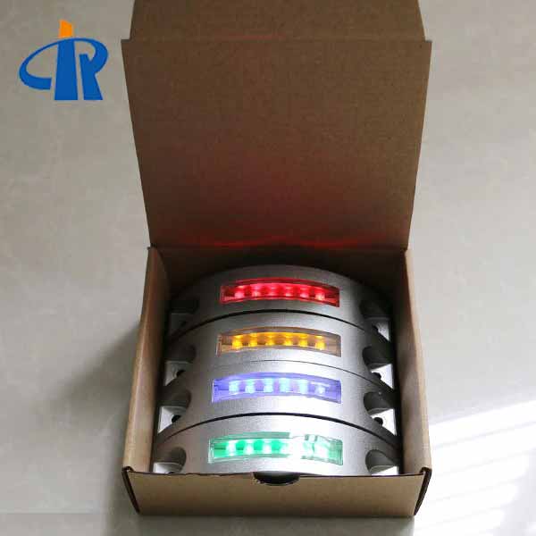 <h3>Round Solar Powered Stud Light For Road Safety In China</h3>
